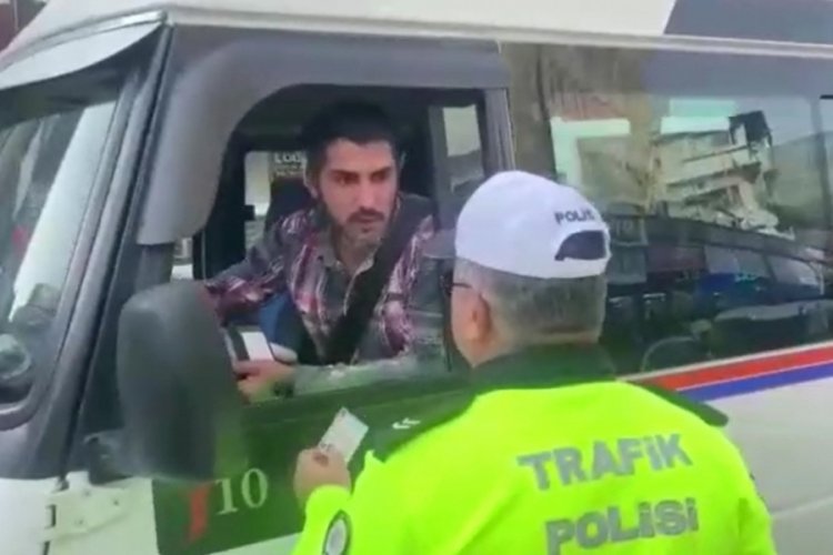 Adana'da 'gereksiz korna' uygulamasında s&uuml;r&uuml;c&uuml;lere ceza kesildi