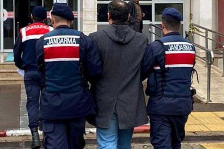 FET&Ouml; h&uuml;k&uuml;ml&uuml;s&uuml; eski y&uuml;zbaşı yakalanıp, tutuklandı