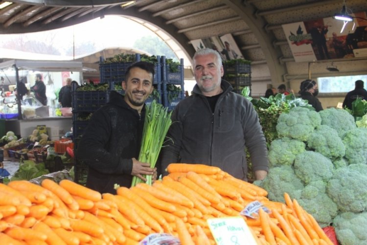 Bursa'da &Ccedil;ırpan Mahallesi semt pazarında fiyatlar ne durumda?