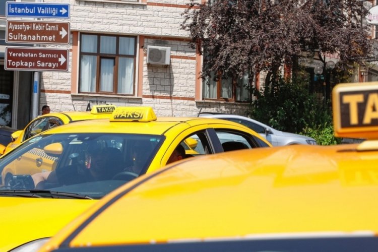 UKOME'de 2 bin 125 minib&uuml;s ve dolmuşun taksiye d&ouml;n&uuml;ş&uuml;m&uuml; kabul edildi