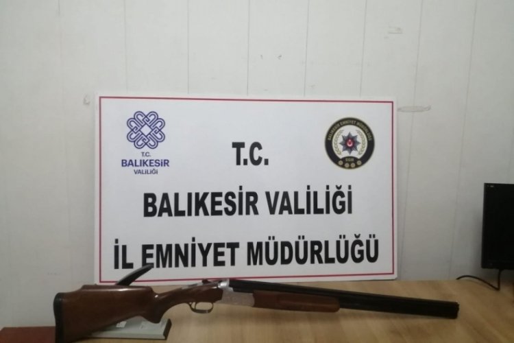 Balıkesir'de polisten asayiş operasyonu