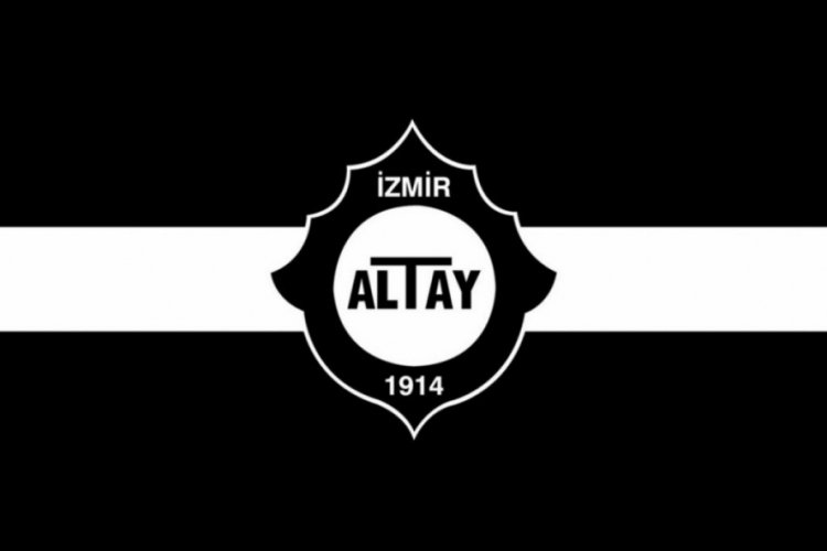 Altay'da istifa