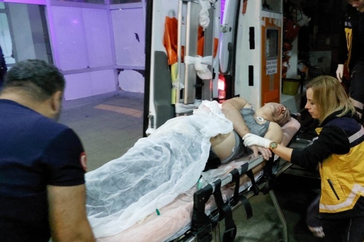 Samsun'da sokak ortasında dehşet: 7 yerinden bı&ccedil;aklandı