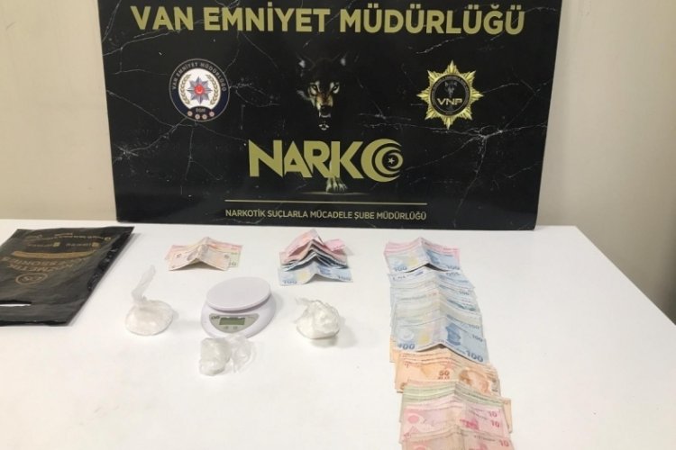 Van'da 'torbacı' operasyonu