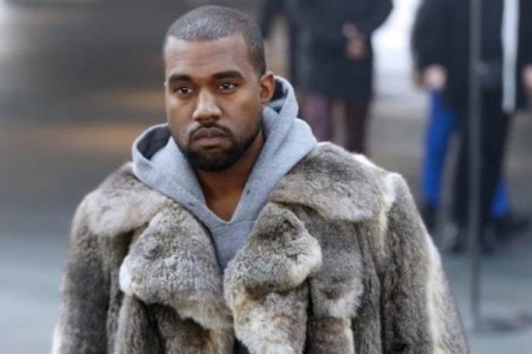 Canlı yayına maske ve İncil'le &ccedil;ıkan Kanye West'den tepki &ccedil;eken s&ouml;zler