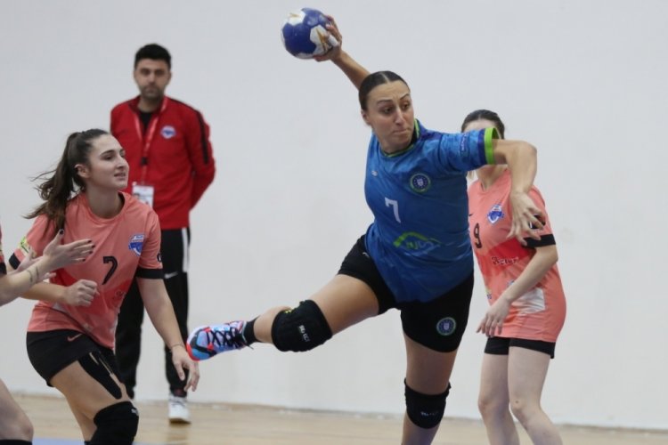 Bursa B&uuml;y&uuml;kşehir Belediyespor Antalya Gazi GSK'yı konuk edecek