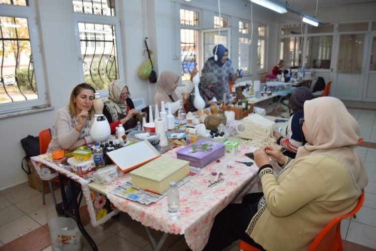 Bursa Yıldırım'da atıklar değerlendiriliyor