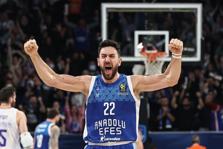 THY Avrupa Ligi'nde haftanın MVP'si Anadolu Efes oyuncusu Vasilije Micic oldu