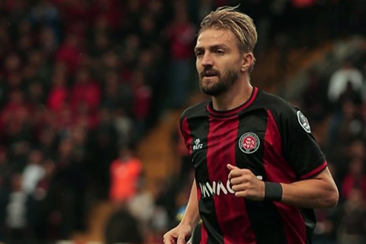 Fatih Karag&uuml;mr&uuml;k'te Caner Erkin d&ouml;nemi bitti