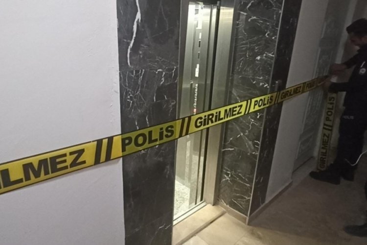 Samsun'da asans&ouml;r&uuml;n halatı koptu: 3 yaralı