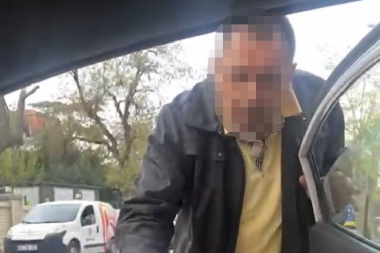 İstanbul'da taksici dehşeti: Camı a&ccedil;an kadına saldırdı