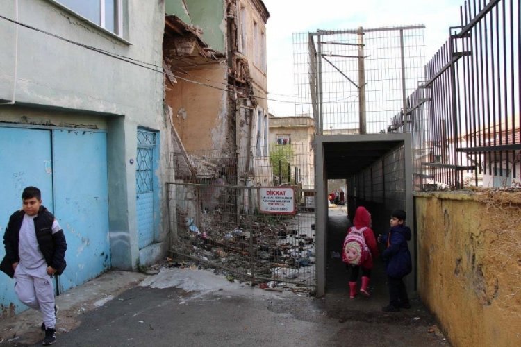 Kentin g&ouml;beğinde &ccedil;elik t&uuml;nel!