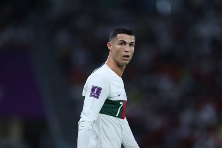 Ronaldo'nun l&uuml;ks otomobilleri dudak u&ccedil;uklattı!