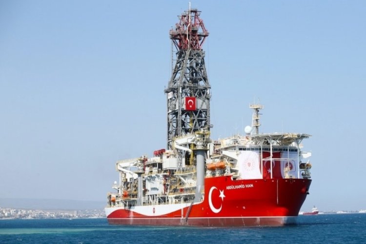 Abd&uuml;lhamid Han gemisi, yeni yerinde sondaja başladı