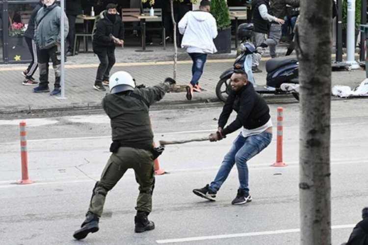 Polis şiddeti Selanik'i karıştırdı