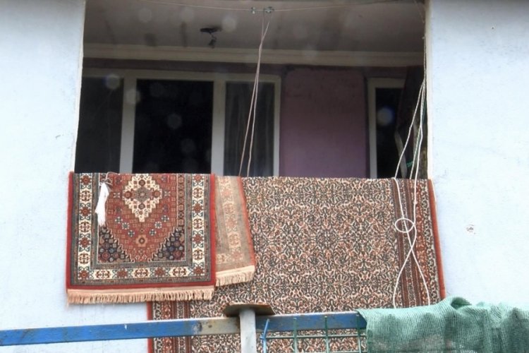 İstanbul'da annesini yakamayan bir kişi evini yaktı