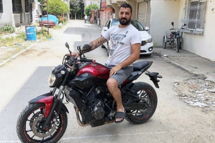 Adana motosiklete dokunduğu i&ccedil;in kendisini uyaran iş yeri sahibini &ouml;ld&uuml;rd&uuml;