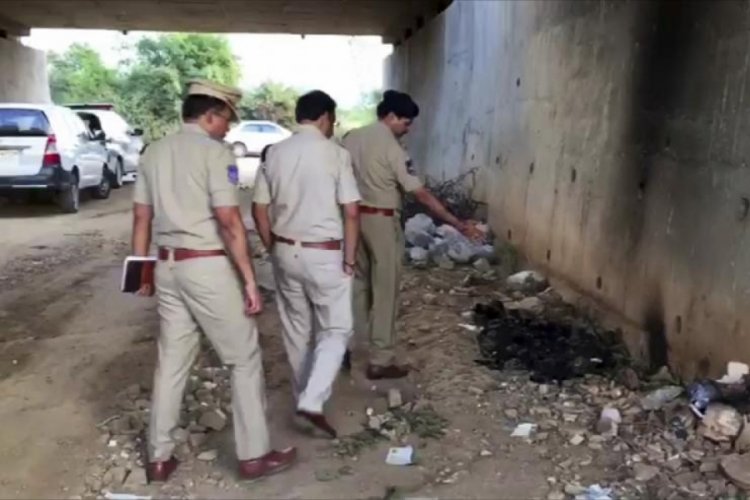 Hindistan'da Letonyalı turiste tecav&uuml;z edip &ouml;ld&uuml;ren 2 kişiye m&uuml;ebbet hapis cezası