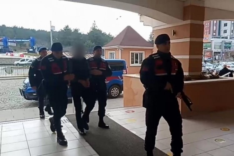 Kastamonu'da evinde esrarla yakalanan ş&uuml;pheli tutuklandı