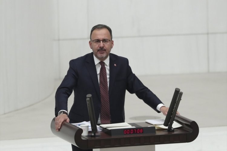 Mehmet Kasapoğlu'ndan &ouml;ğrencilere KYK burs ve kredi m&uuml;jdesi