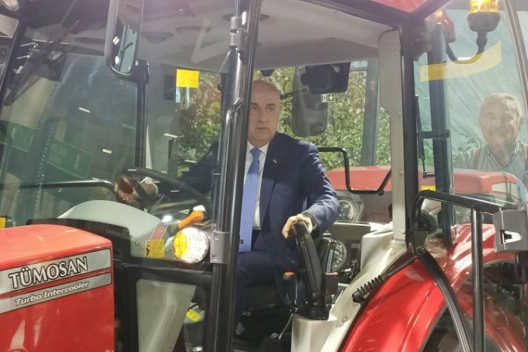 Bakan Kirişci'den trakt&ouml;r koltuklarına ısıtma tavsiyesi