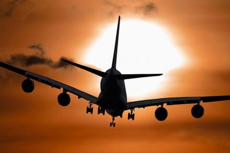 Fas'tan T&uuml;rkiye'ye gelen u&ccedil;ak İspanya'ya acil iniş yaptı! 28 kişi ka&ccedil;tı