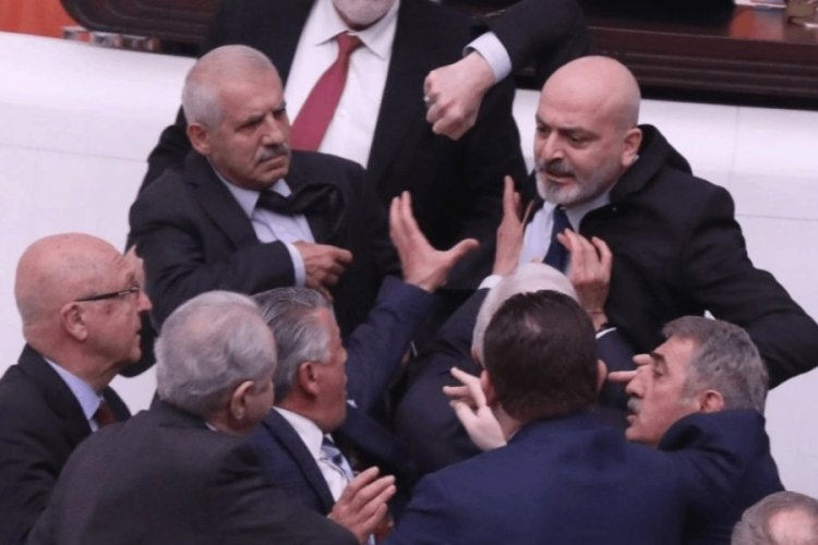Bursa İ&ccedil;in Birlik: S&ouml;yleyecek s&ouml;z&uuml; olmayanlar, şiddete başvurur