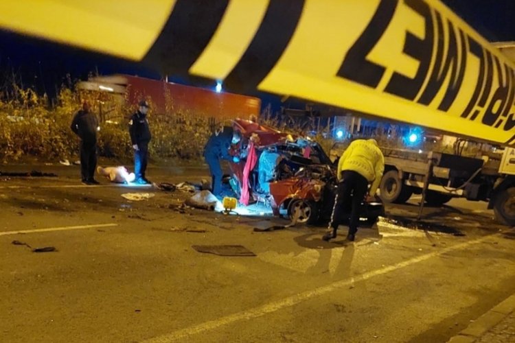 Rize'de ara&ccedil; uygulamadan ka&ccedil;tı takla attı: 4 yaralı