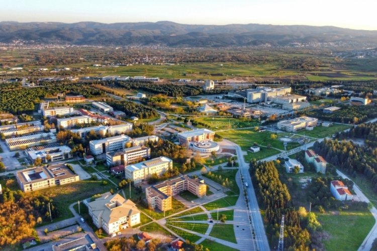 BU&Uuml;'de 2022'nin son memnuniyet anketi oylamaya a&ccedil;ıldı