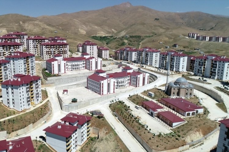 "İlk Evim, İlk İş Yerim" projesinde ilk 3 etabın kuraları 30 şehirde tamamlandı