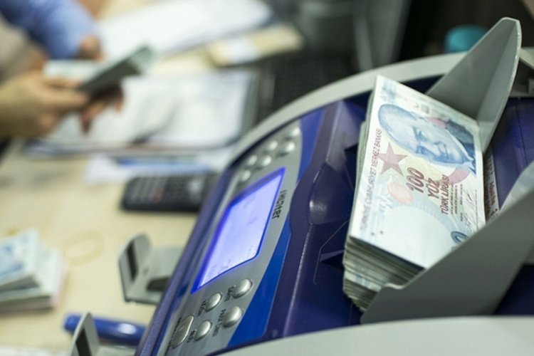 Yaşlı ve engelli aylıkları hesaplara yatırıldı