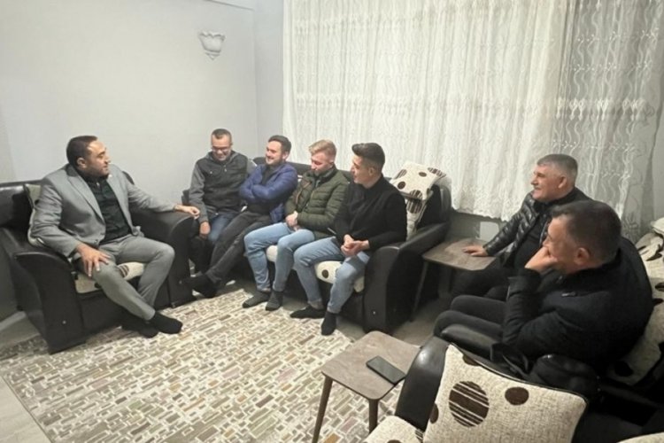 MHP Bursa Nil&uuml;fer y&ouml;netimi ev ziyaretleri ger&ccedil;ekleştirdi