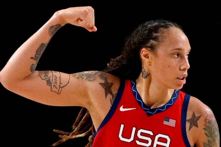 Rusya ve ABD esir takası yaptı: &Uuml;nl&uuml; basketbolcu serbest bırakıldı