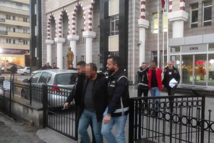 Aydın Kuşadası'ndaki su&ccedil; &ouml;rg&uuml;t&uuml; operasyonunda 2 kişi daha tutuklandı