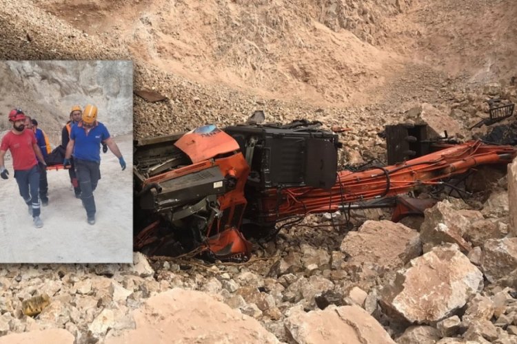 Muğla'da devrilen iş makinesinin altında kalan iş&ccedil;i, feci şekilde can verdi