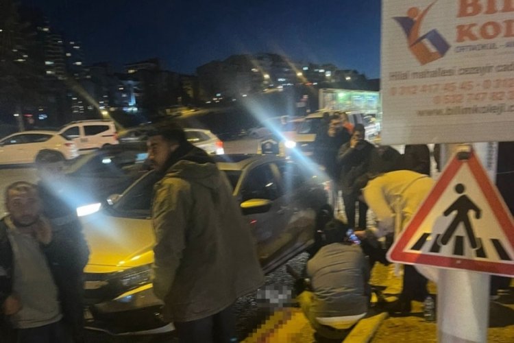 Ankara'da otomobilin &ccedil;arptığı gen&ccedil; kız hayatını kaybetti