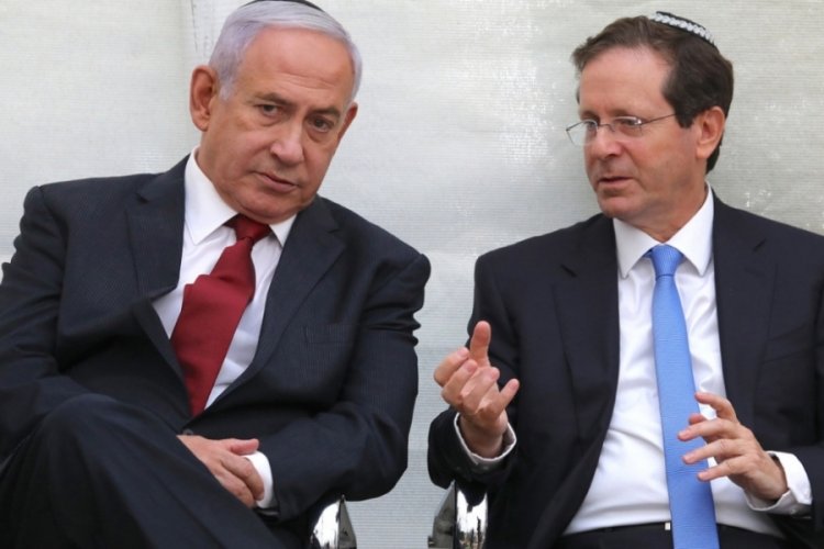 Netanyahu, h&uuml;k&uuml;met i&ccedil;in 14 g&uuml;n daha istedi