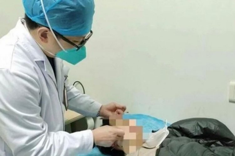 &Ccedil;in'de g&uuml;nlerce uykusuz kalana adam y&uuml;z felci ge&ccedil;irdi