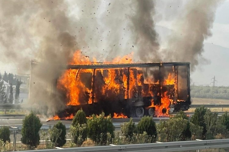 Bursa'da otobanda yangın
