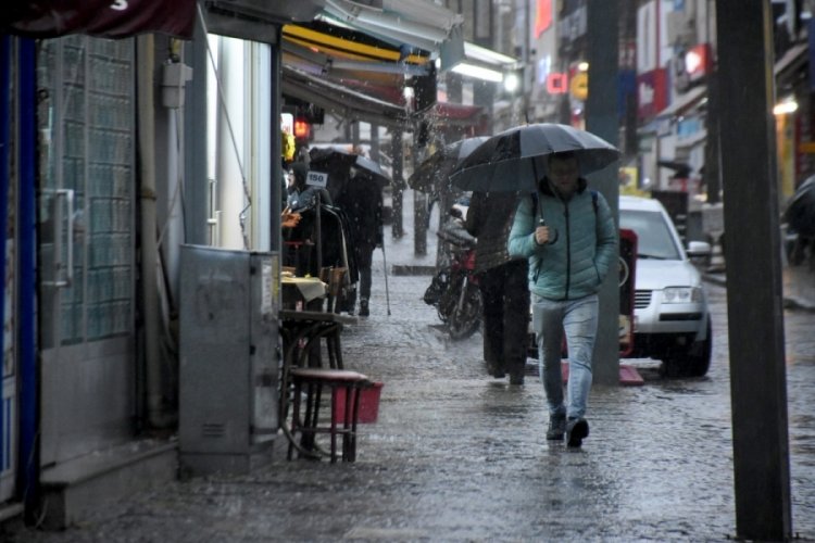 Meteoroloji uyardı: Bursa'da yağmur var!
