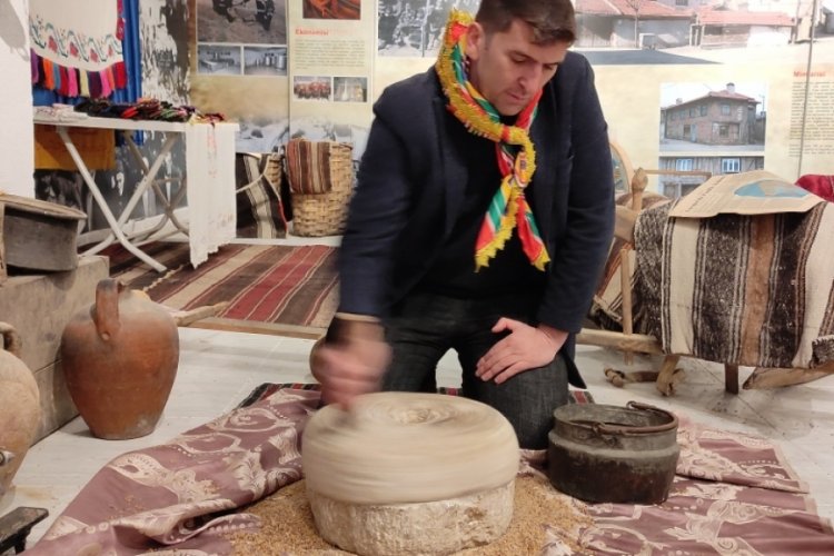 Bursa'da eski dernek başkanı eski eşyalardan m&uuml;ze kurdu