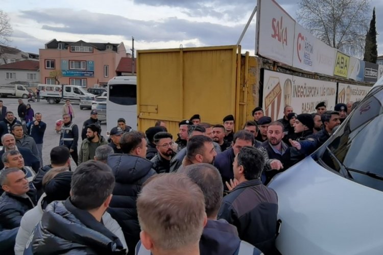 Tartışmalı kararlar veren hakemlere İneg&ouml;lspor y&ouml;netiminden tepki