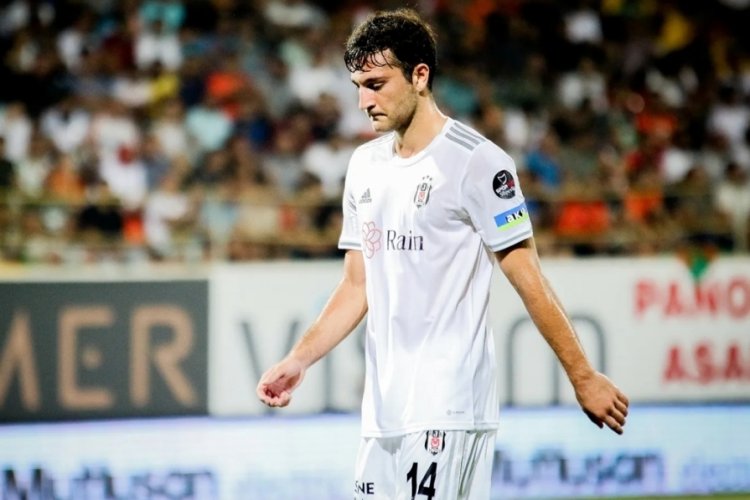 Beşiktaş'ta Emrecan Uzunhan'ın burnu kırıldı