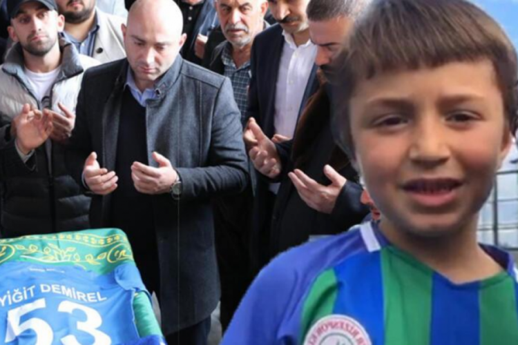 Rize'de &uuml;zerine kale direği d&uuml;şen k&uuml;&ccedil;&uuml;k &ccedil;ocuk son yolculuğuna uğurlandı