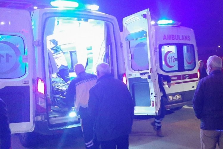 &Ccedil;orum'da ağa&ccedil; kesme motorunun &uuml;zerine d&uuml;şen şahıs, feci şekilde can verdi
