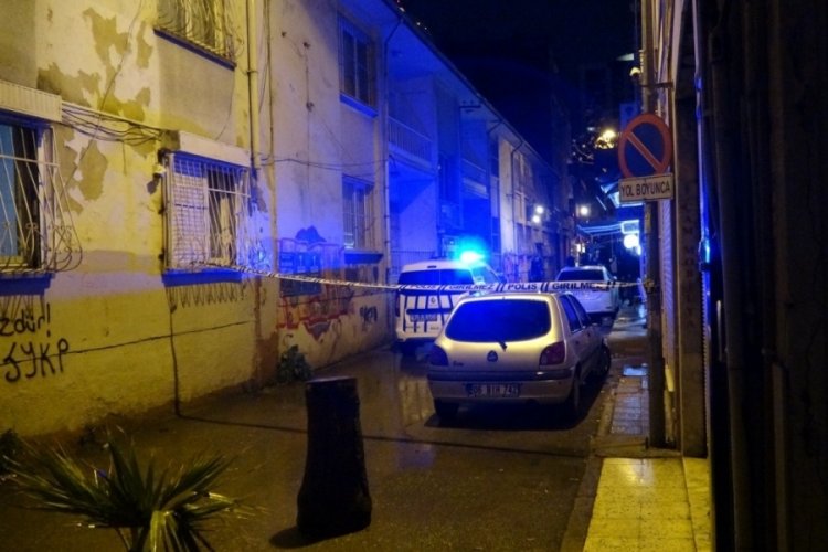 İzmir'de silahlı saldırı: 1 yaralı