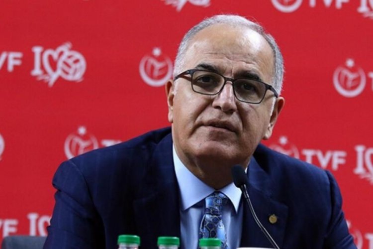 TVF Başkanı &Uuml;st&uuml;ndağ: Fenerbah&ccedil;e'ye teklif ile gittik