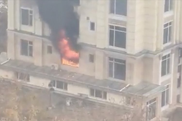Afganistan'da &Ccedil;inlilere ait otele bombalı saldırı