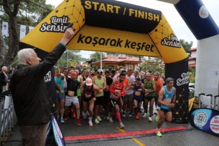 Muğla'da Uluslararası G&ouml;kova Yarı Maratonu d&uuml;zenlendi