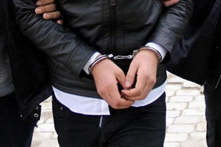 Edirne'de 3 kilo 200 gram esrar ele ge&ccedil;irilen otomobilin s&uuml;r&uuml;c&uuml;s&uuml; tutuklandı